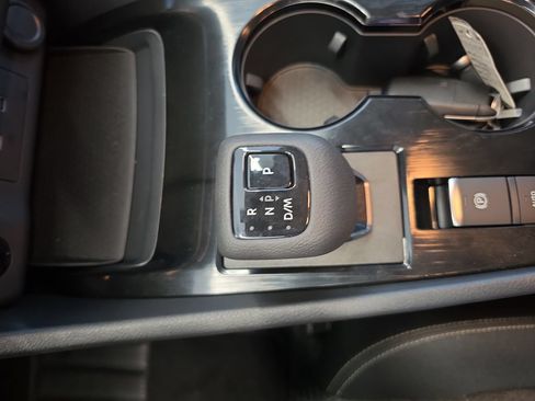 Used 2026 Nissan Rogue SV FWD image 30