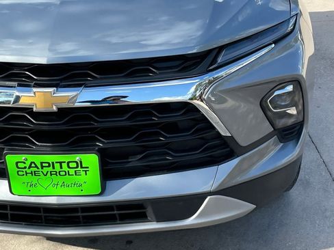 Used 2024 Chevrolet Blazer LT w/ Convenience Package FWD image 7