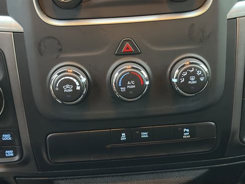 Used 2024 RAM 1500 Classic Warlock image 25