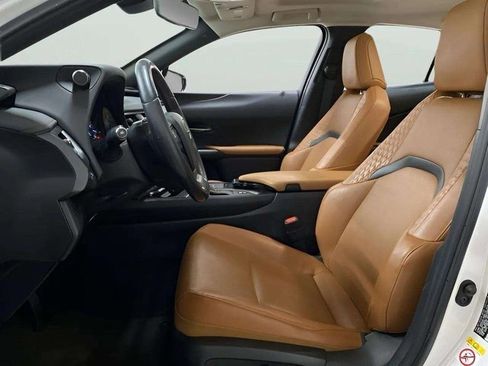 Used 2019 Lexus UX 250h w/ Premium Package image 58