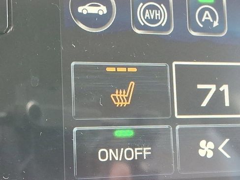 Certified 2025 Subaru Outback Premium image 24