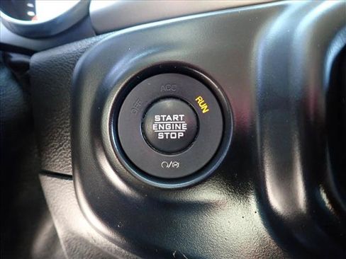 Used 2020 Jeep Wrangler Unlimited Sport AWD/4WD image 22