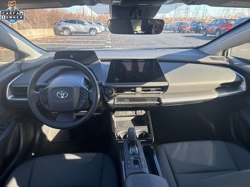 Used 2023 Toyota Prius Limited image 9