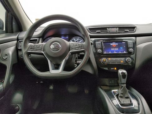 Used 2020 Nissan Rogue Sport S FWD image 22