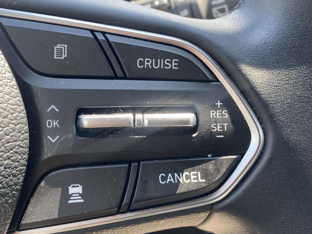 Used 2019 Hyundai Santa Fe FWD image 30