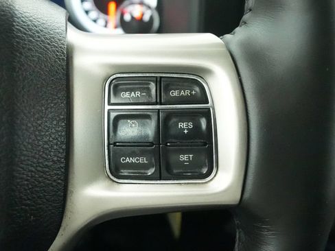 Used 2017 RAM 1500 Laramie AWD/4WD image 36