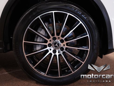 Used 2019 Mercedes-Benz GLC 300 4MATIC Coupe image 19