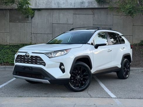 Used 2019 Toyota RAV4 Limited w/ Cold Weather Package image 1