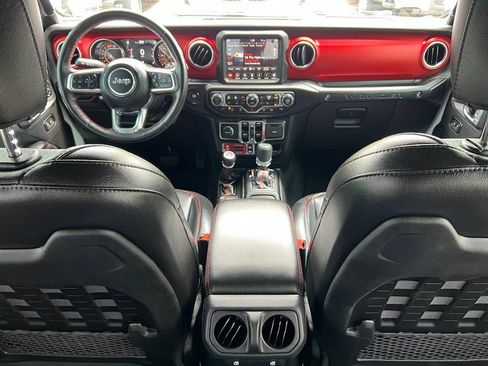 Used 2023 Jeep Wrangler Unlimited Rubicon w/ Xtreme 35 Tire Package AWD/4WD image 25
