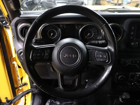 Used 2019 Jeep Wrangler Unlimited Sport S AWD/4WD image 26