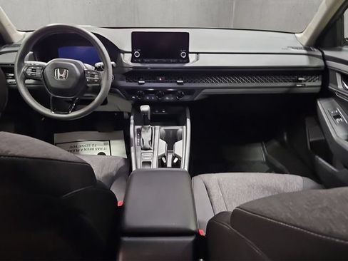 Used 2024 Honda Accord EX image 3