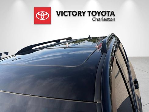 Used 2023 Lexus GX 460 w/ Black Line Special Edition AWD/4WD image 8
