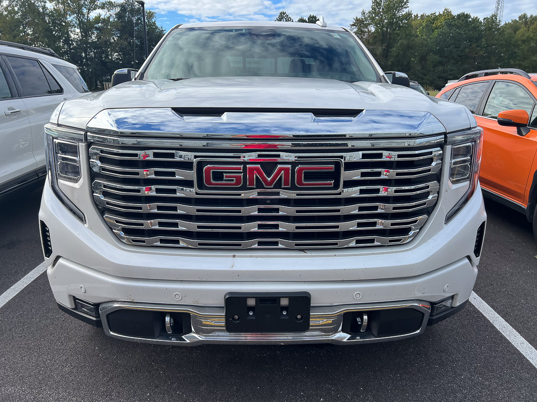 Used 2023 GMC Sierra 1500 Denali AWD/4WD image 10