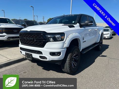 Used 2022 RAM 1500 Big Horn AWD/4WD image 3