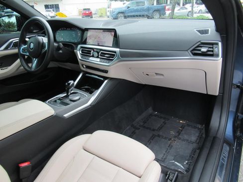 Used 2023 BMW M440i Convertible w/ Premium Package RWD image 10