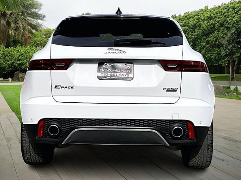 Used 2020 Jaguar E-PACE image 4