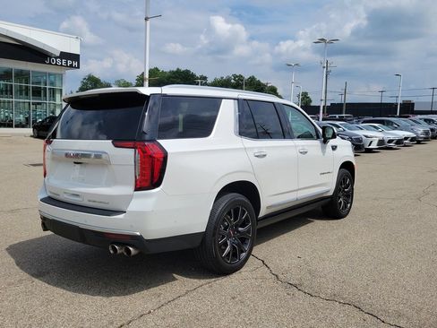 Used 2024 GMC Yukon Denali w/ Denali Reserve Package AWD/4WD image 4