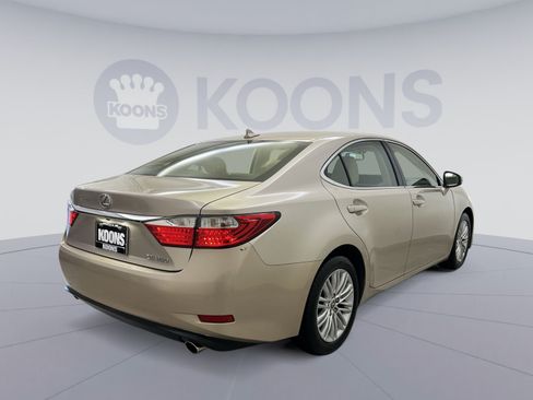 Used 2013 Lexus ES 350 w/ Luxury Pkg FWD image 8