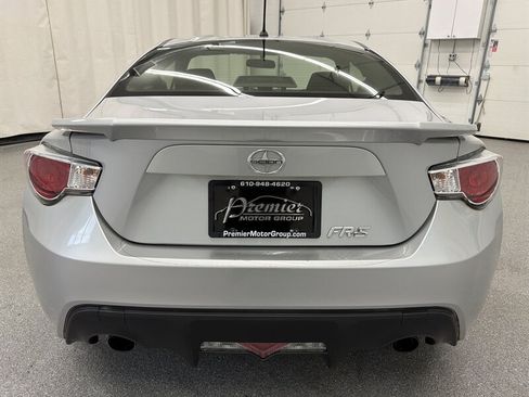 Used 2013 Scion FR-S RWD image 6