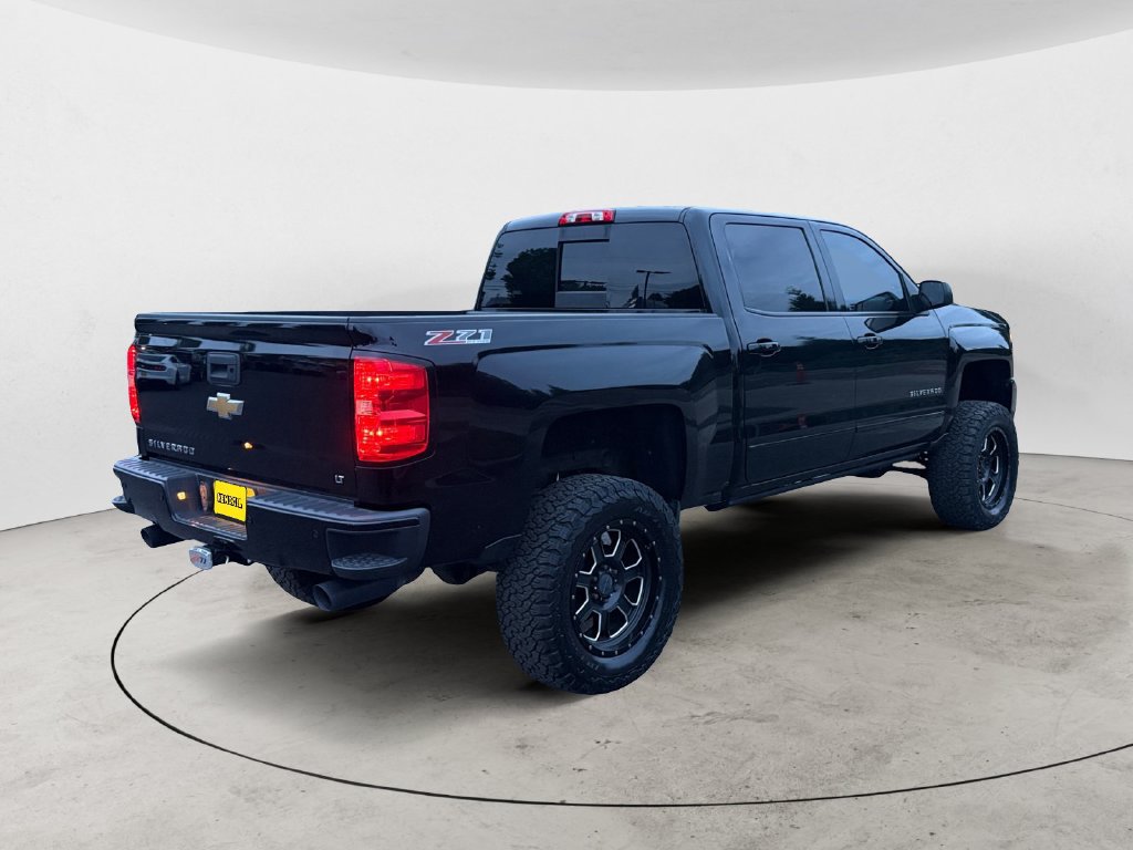 Used 2017 Chevrolet Silverado 1500 LT w/ All Star Edition AWD/4WD image 5