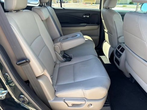 Used 2017 Honda Pilot EX-L image 16