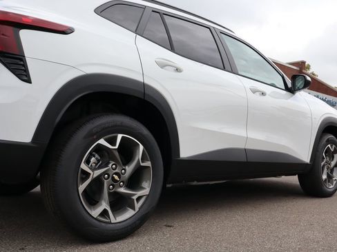 New 2026 Chevrolet Trax LT w/ Driver Confidence Package image 30