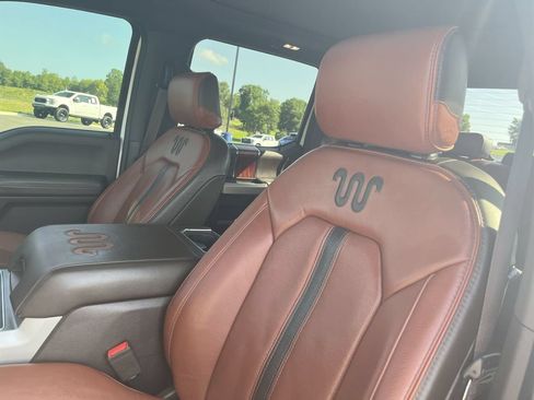 Used 2020 Ford F350 King Ranch w/ King Ranch Ultimate Package AWD/4WD image 11