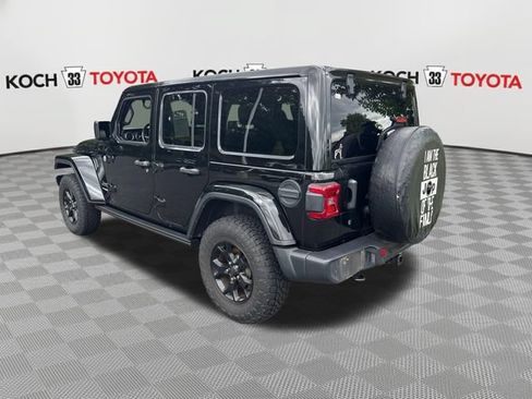 Used 2019 Jeep Wrangler Unlimited Sahara w/ Quick Order Package 24M Moab AWD/4WD image 6