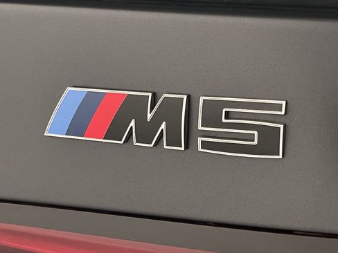 Used 2026 BMW M5 w/ Executive Package AWD/4WD image 24