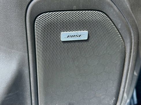 Used 2021 Chevrolet Silverado 1500 LTZ w/ LTZ Convenience Package II AWD/4WD image 19