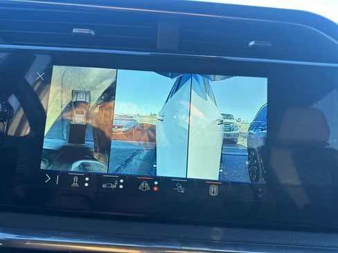 Used 2024 GMC Sierra 2500 Denali w/ Technology Package image 28