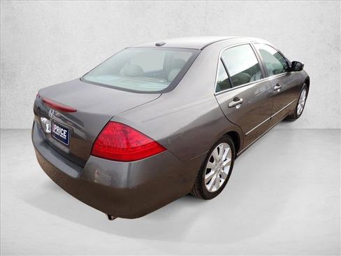 Used 2006 Honda Accord EX-L image 4