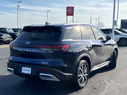 Used 2022 INFINITI QX60 Sensory image 3