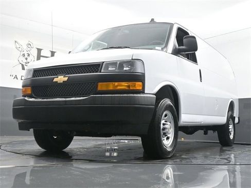 New 2025 Chevrolet Express 2500 w/ Driver Convenience Package image 4