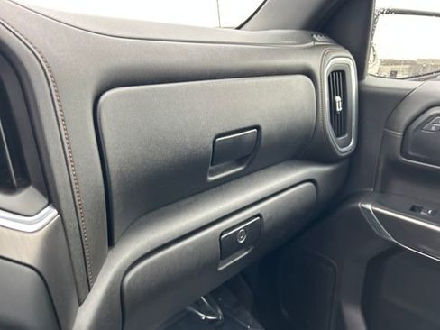 Used 2021 GMC Sierra 1500 AT4 image 27