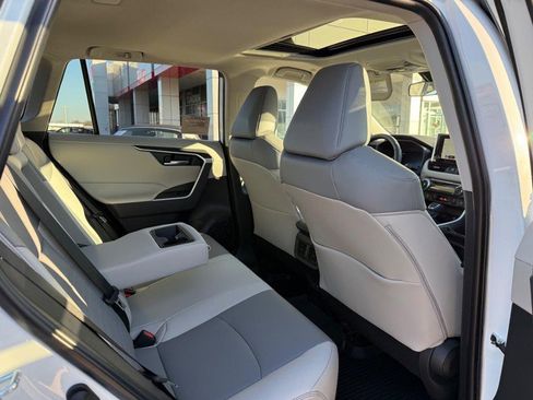 New 2025 Toyota RAV4 XLE Premium image 6