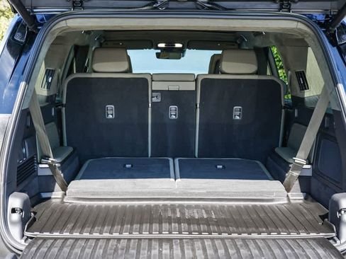Used 2023 Rivian R1S Adventure AWD/4WD image 32