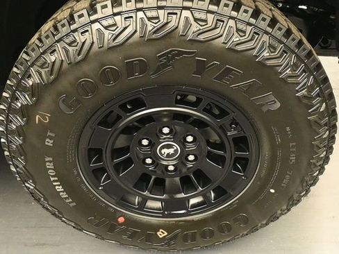 New 2026 Ford Bronco Badlands AWD/4WD image 9
