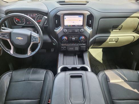 Certified 2022 Chevrolet Silverado 1500 High Country AWD/4WD image 22