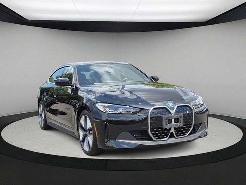Used 2024 BMW i4 eDrive35 w/ Premium Package RWD image 2