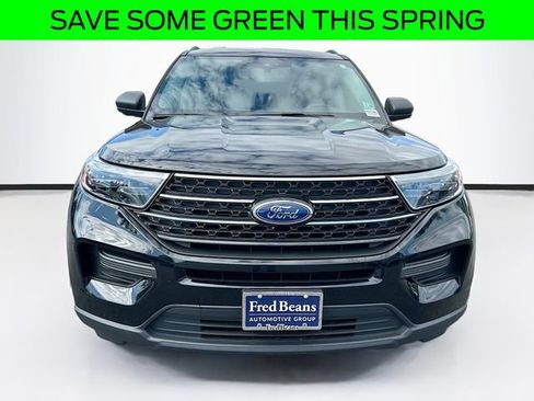 Certified 2023 Ford Explorer XLT AWD/4WD image 2