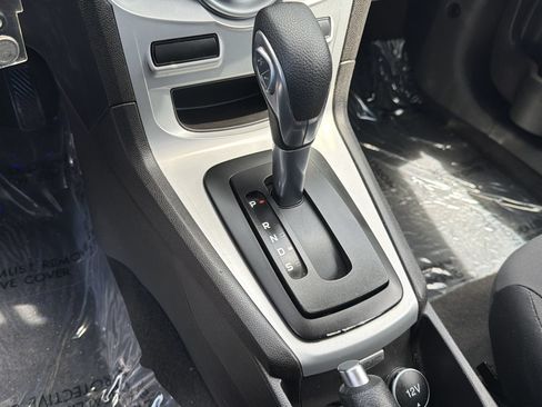Certified 2018 Ford Fiesta SE FWD image 6