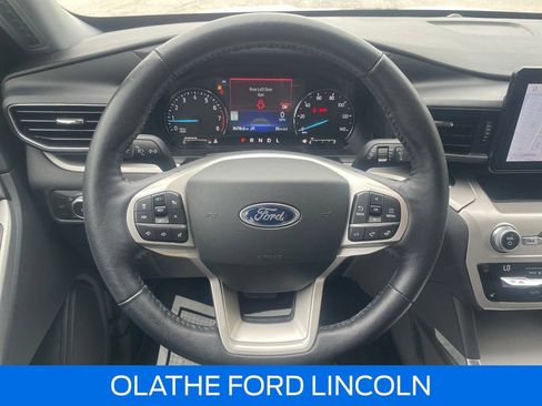 Certified 2021 Ford Explorer XLT w/ Equipment Group 202A AWD/4WD image 21