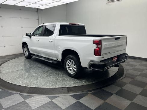 Used 2026 Chevrolet Silverado 1500 LT AWD/4WD image 2