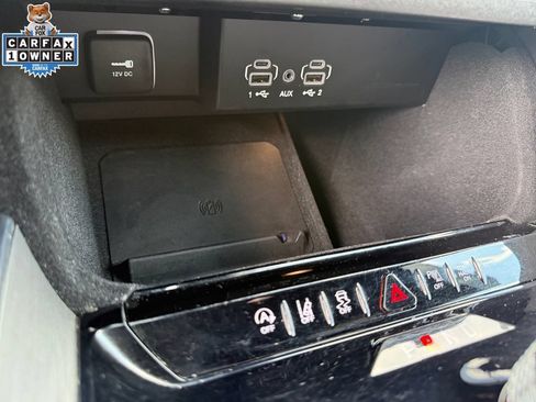 Used 2024 Jeep Wagoneer Series II AWD/4WD image 28