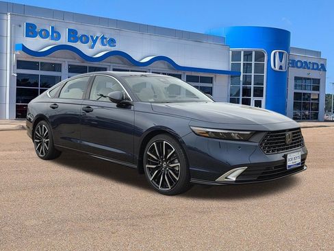 New 2026 Honda Accord Touring image 3