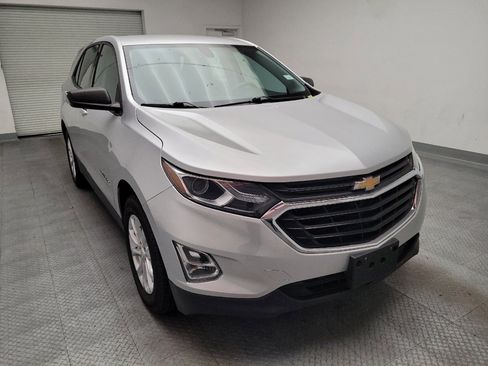 Used 2019 Chevrolet Equinox LS FWD image 14