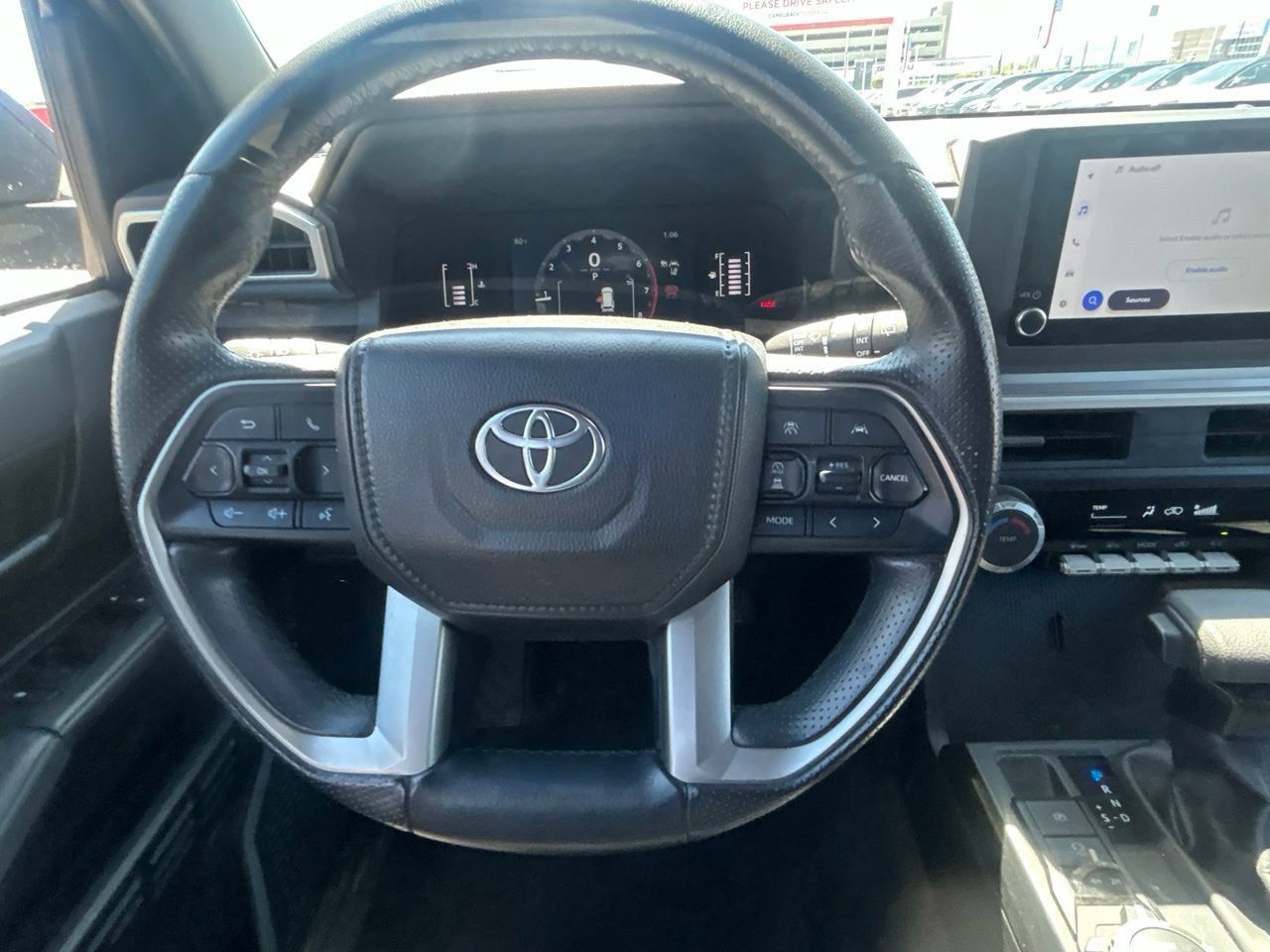 Used 2025 Toyota 4Runner SR5 AWD/4WD image 9