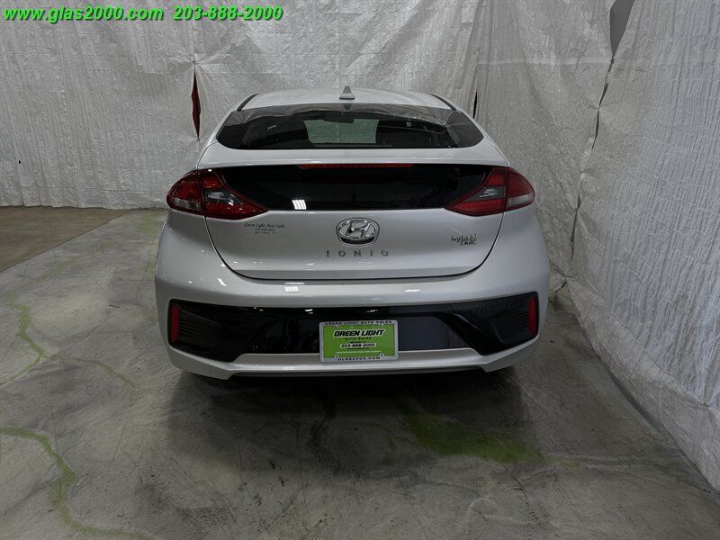 Used 2018 Hyundai Ioniq Blue FWD image 20