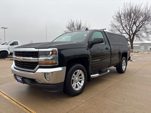 Used 2018 Chevrolet Silverado 1500 LT image 4